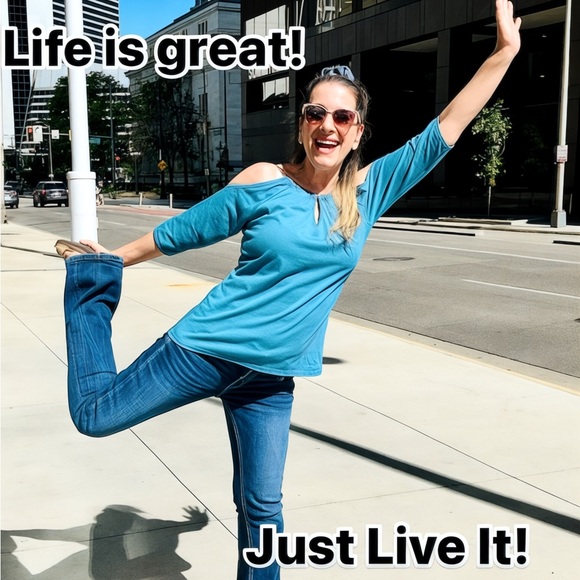 Meet your Posher, Laura - Picture 3 of 4